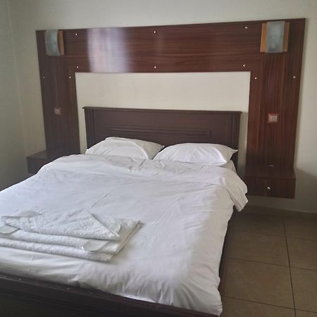 Isik Hotel เอดีร์เน ภายนอก รูปภาพ